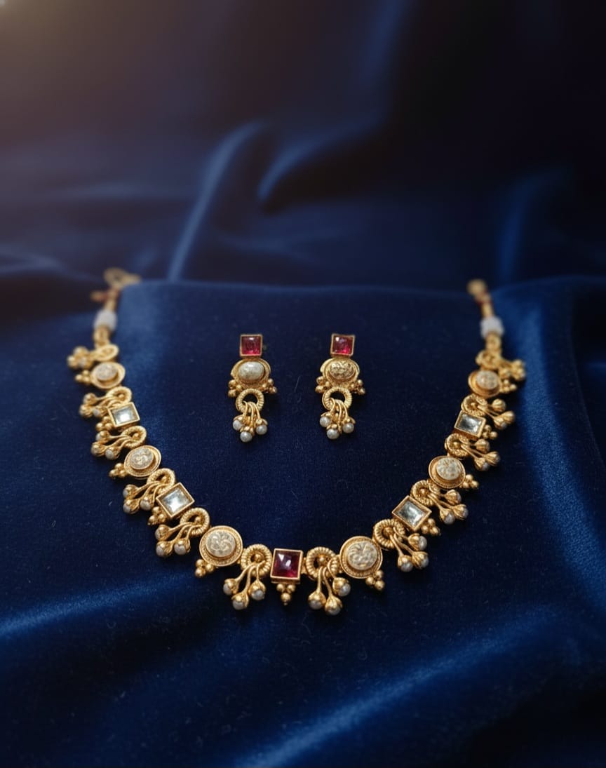 Royal Ruby Antique Necklace Set