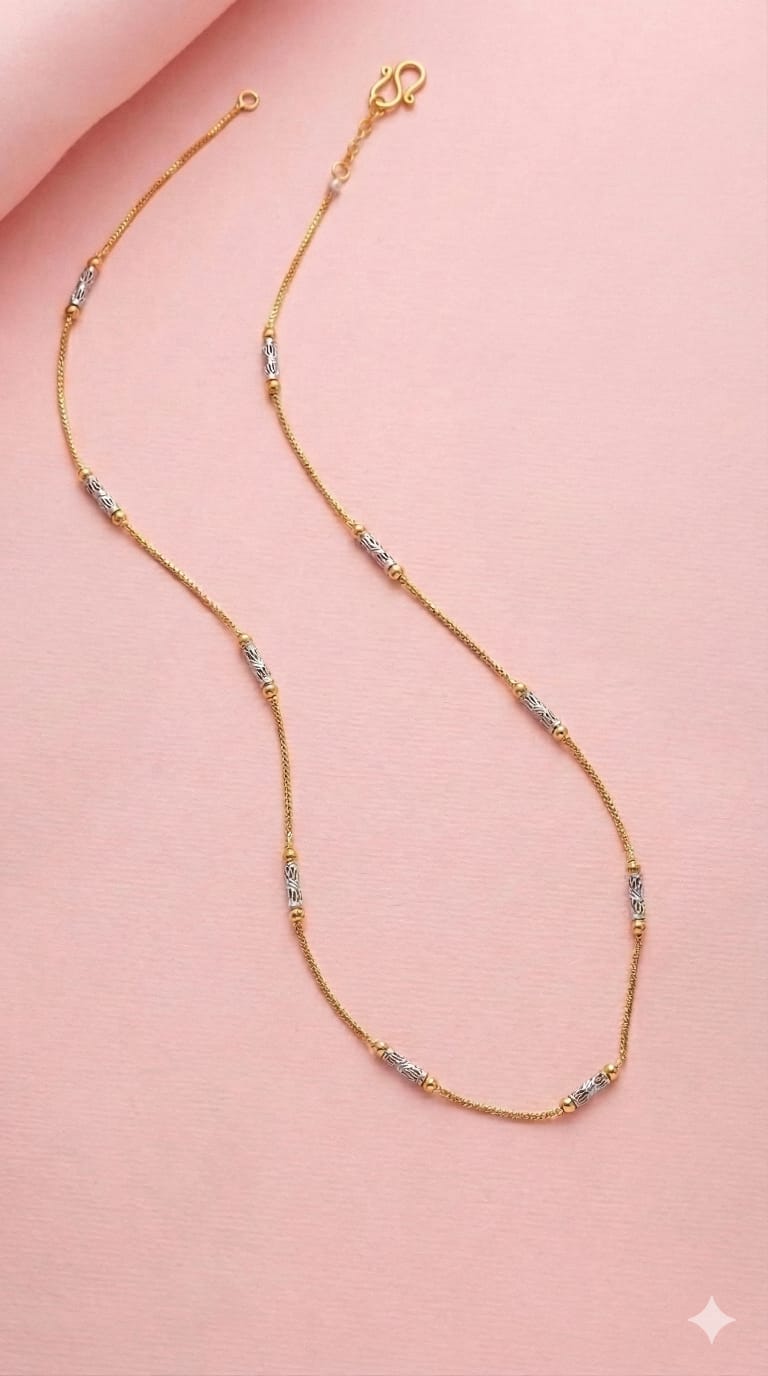 Elegant Two-Tone Bead Chain Necklace